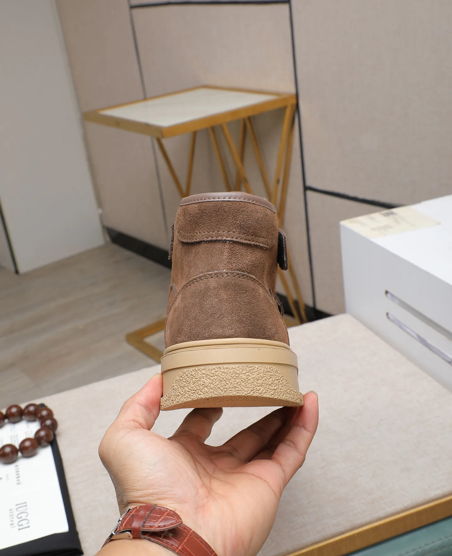 Men's shoes 💰600 IUGGI new retro presbyopia men's shoes, casual and versatile, full of high-end sense, fashionable, luxury and personalized style, joint style, retro presbyopia factor, full of handsome style, first layer suede cowhide, wool lining, rubber outsole, light and non-slip size: 39-44